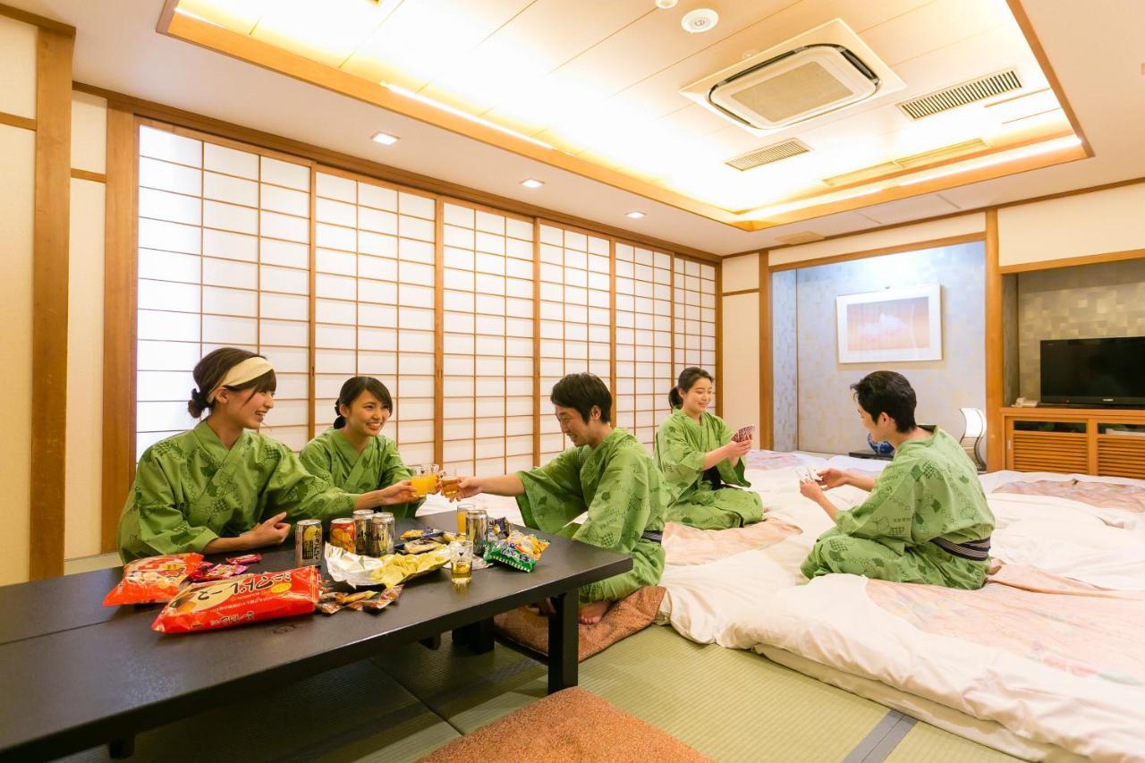 Yamatoya Honten Ryokan Osaka Exterior photo